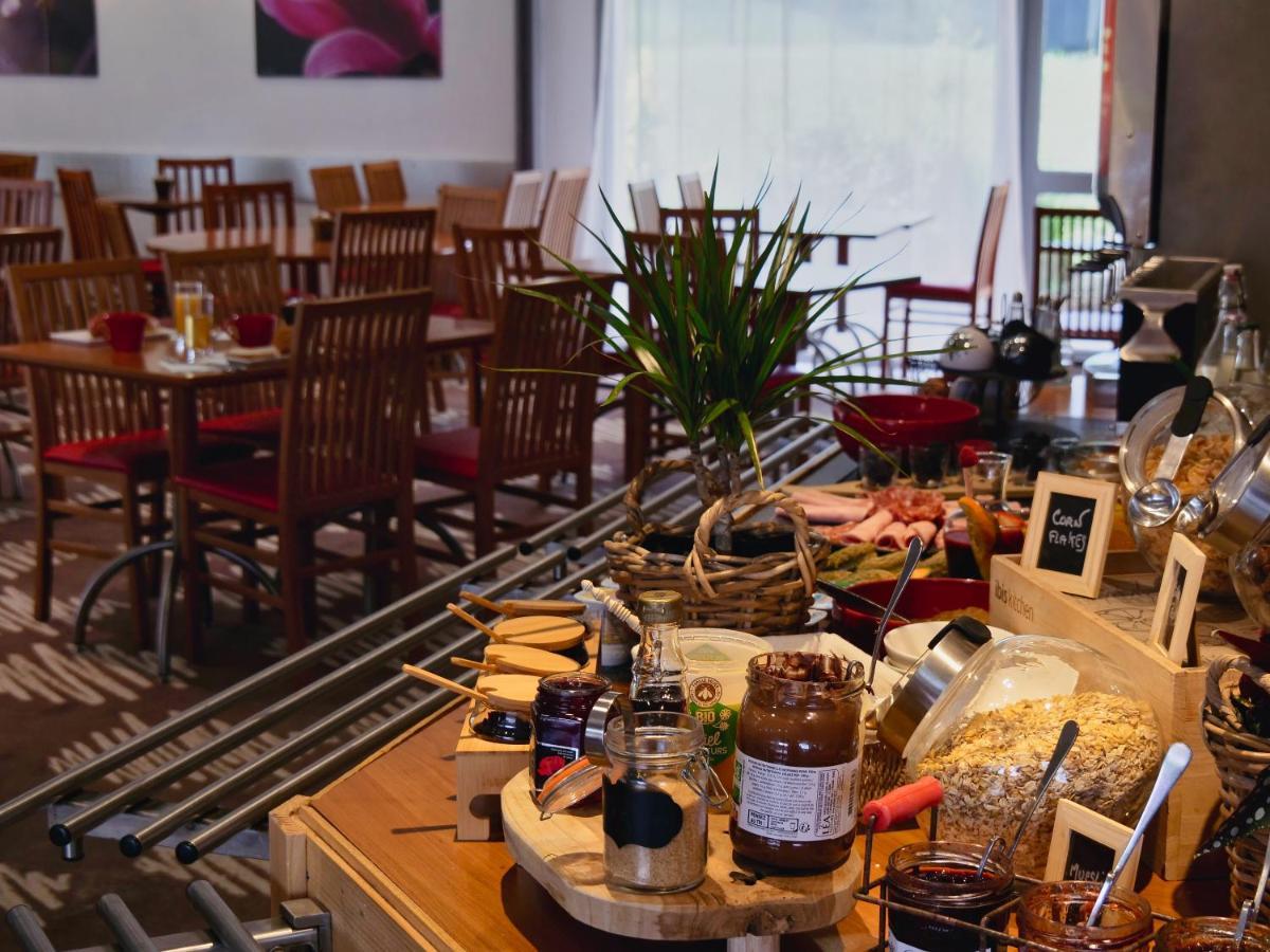 Hotel Ibis Nemours Zewnętrze zdjęcie