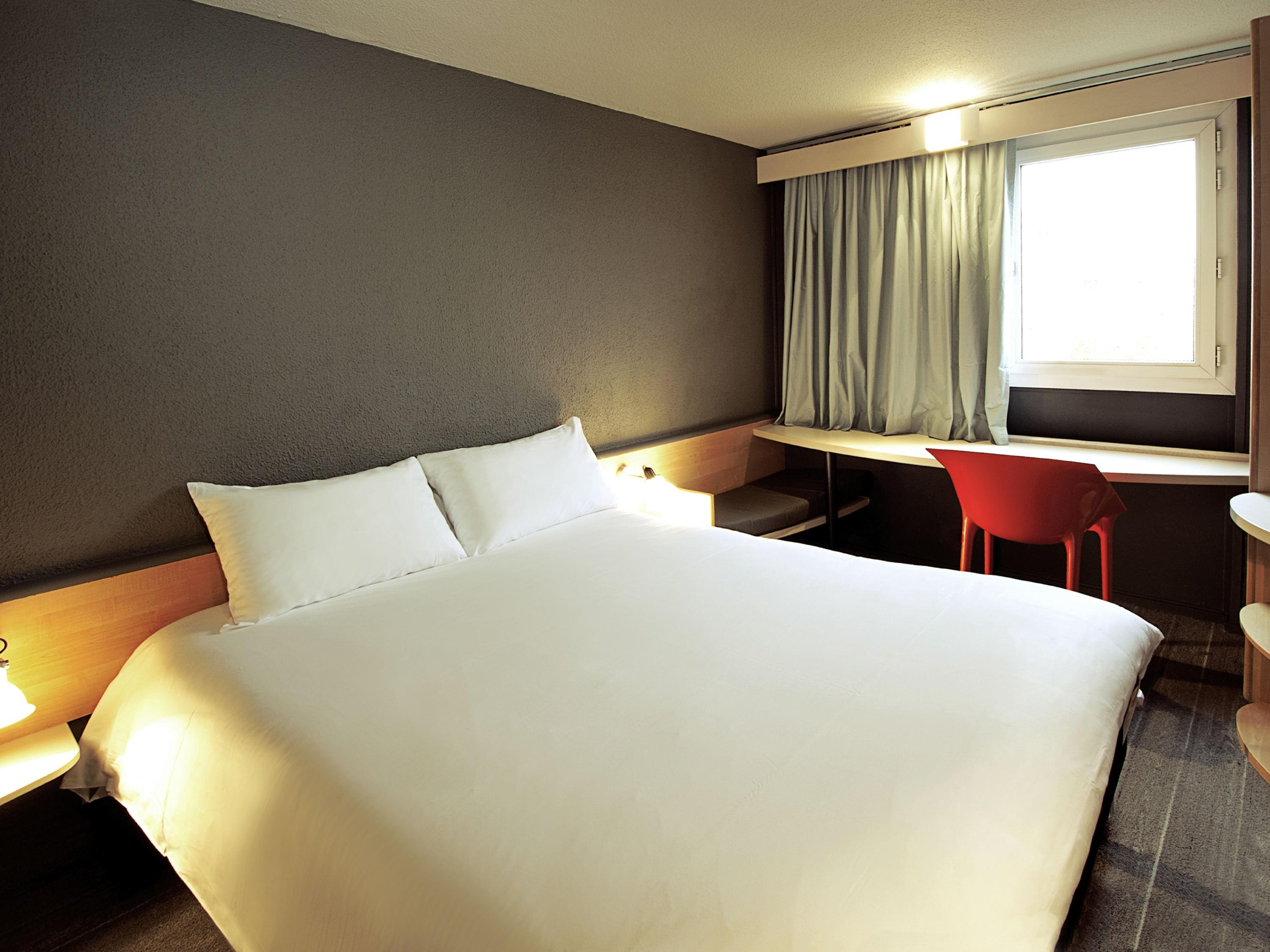 Hotel Ibis Nemours Zewnętrze zdjęcie