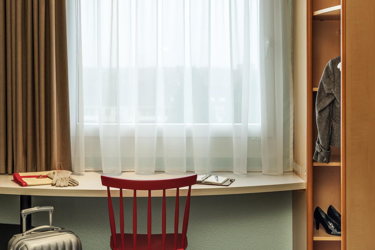 Hotel Ibis Nemours Zewnętrze zdjęcie